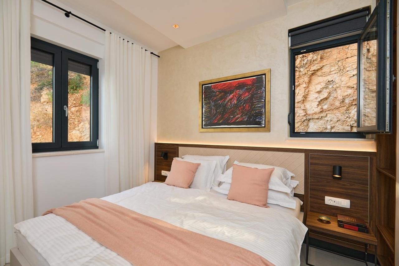 New & Luxury 5* With Breathtaking View- Kiki Lu Apartment Ragusa Esterno foto